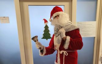 Hohoho! Santa is coming to Lehrerzimmer!