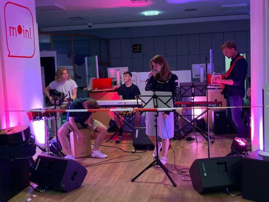 Toller Auftritt der Schulband bei der Kulturnacht 2022 in Reinfeld!