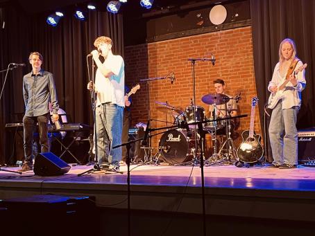 Die Schulband JustMusic