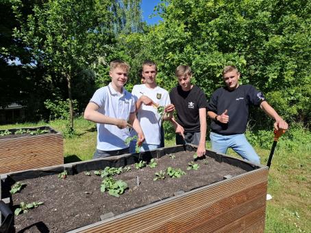 Im Sommer ist es draußen doch schöner:-)