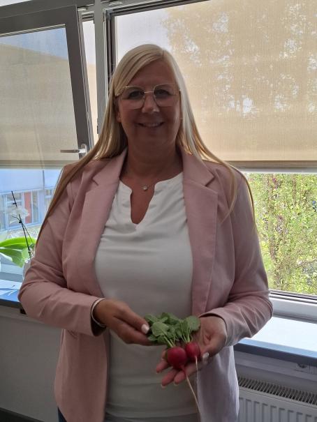 Die ersten beiden Radieschen!