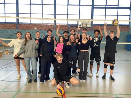 Die Klasse 10e feiert sich selbst! Herzlichen Glückwunsch!