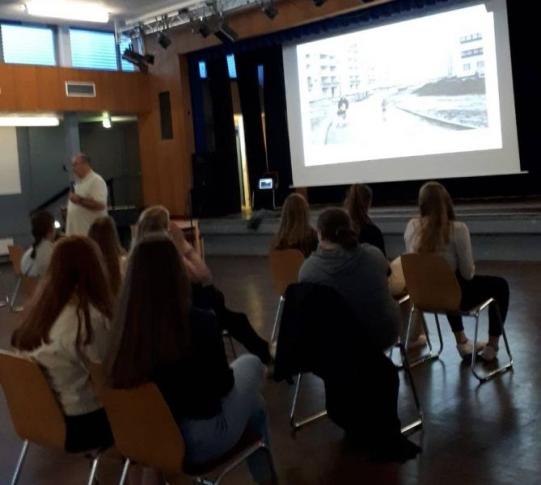 Besuch von Siegfried Wittenburg für den 10. Jahrgang