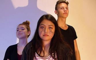 Jahrgang 9 und 10 schnuppern in Gestalten am Thema "Film drehen"