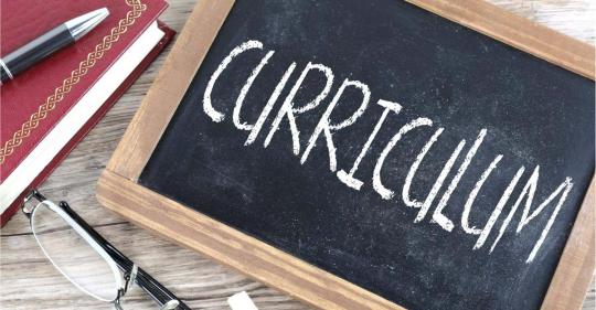 Es wird unter anderem auch an den Fachcurricula gearbeitet.